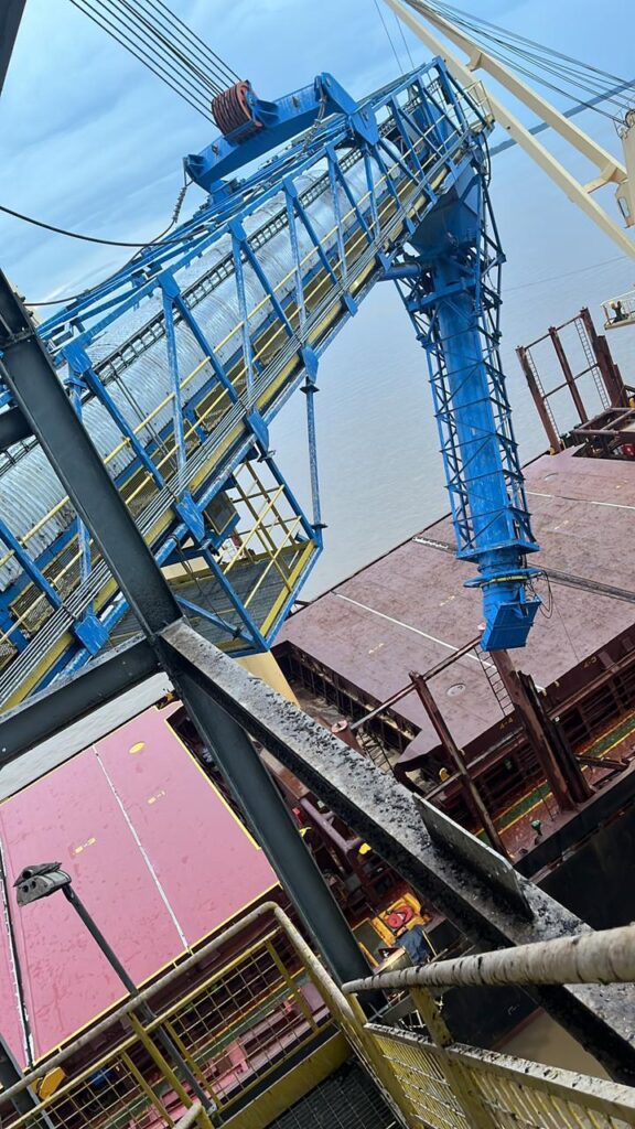 Imagem 3 do case Automação do carregador de grãos em navios